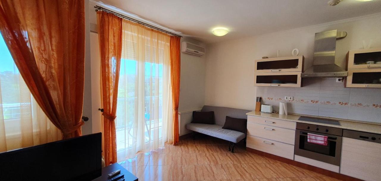 Bazsi Golden Beach Apartman Siófok Zewnętrze zdjęcie