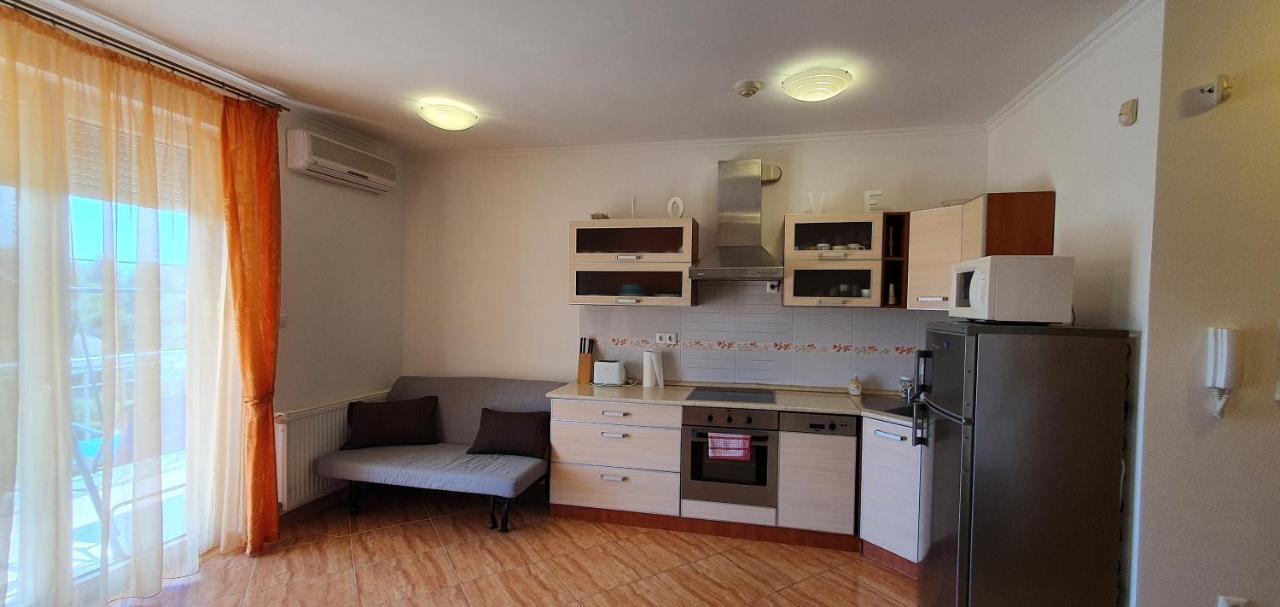 Bazsi Golden Beach Apartman Siófok Zewnętrze zdjęcie